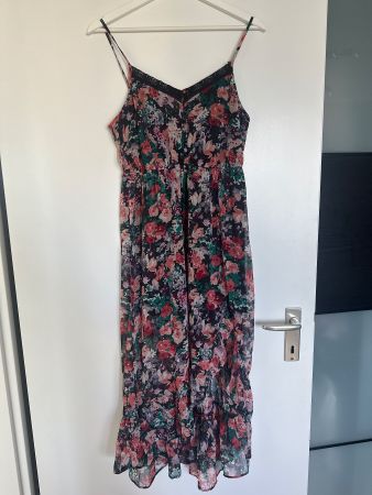 Blumen-Sommerkleid, Größe S, perfekt für den Strand!