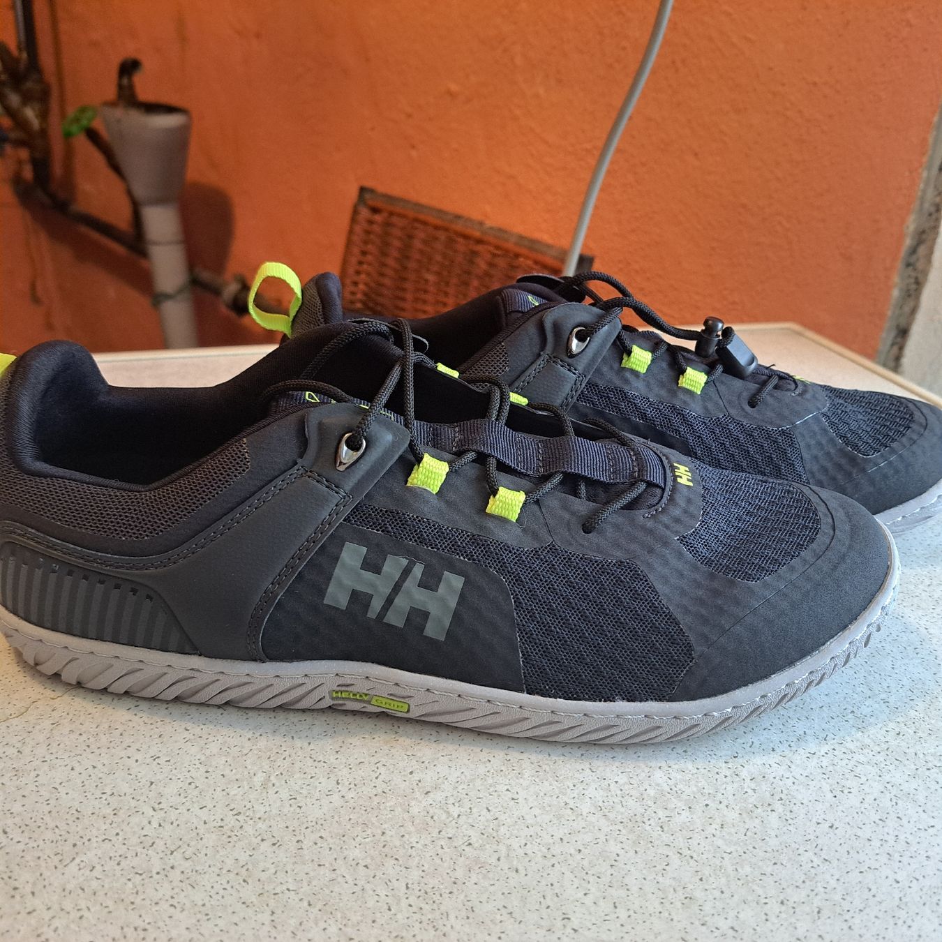 Helly Hansen Scarpe da uomo: Scarpe Helly Hansen taglia 44.5 – Nuovo (secondo la descrizione) da Camorino venduto da yanis83