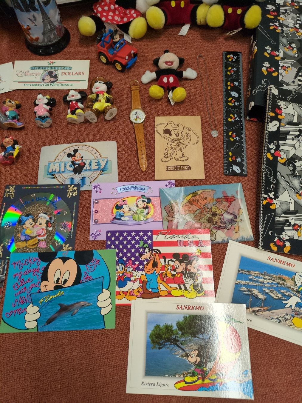 Disney Statuette: Mickey Mouse Sammlung 2/3 – Usato da Meilen venduto da Frensch7 7