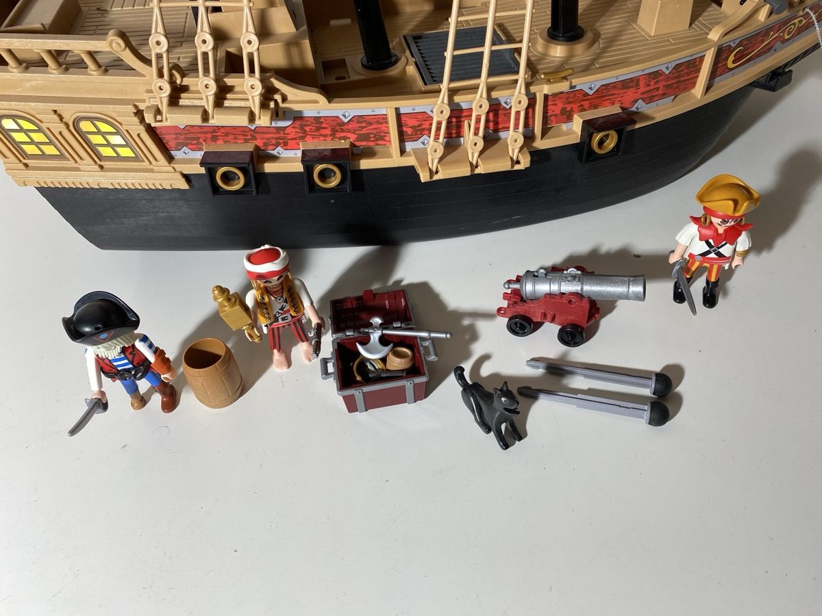 Playmobil Giocattoli: Playmobil Piratenschiff – Usato da Winterthur venduto da ben_9vxx 3