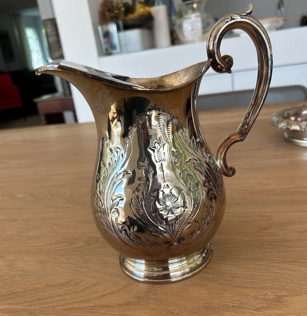 Caraffe: Jug for summer table - silver plated metal embossed UK – Usato da Zollikon venduto da kmg1 3