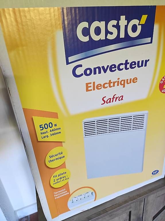 Heizgeräte: Radiateur electrique mural – Gebraucht aus Moléson-s-Gruyères von fre_rs8w 3