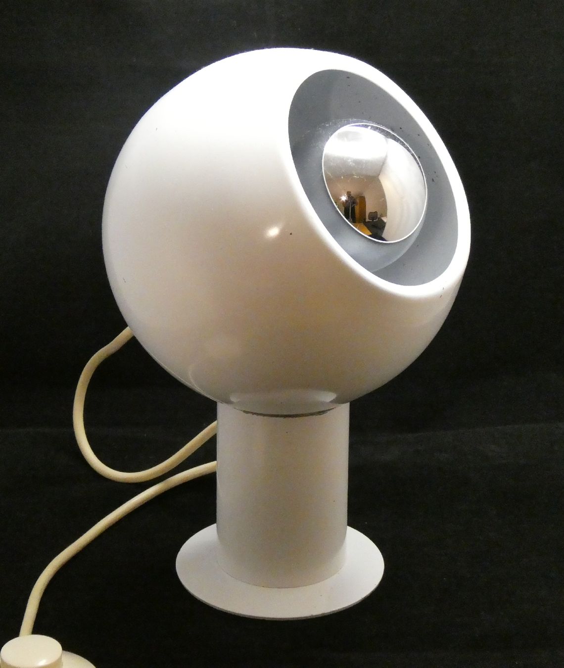 Lampen: Lampe Eye Ball magnétique – Gebraucht aus Fribourg von will69