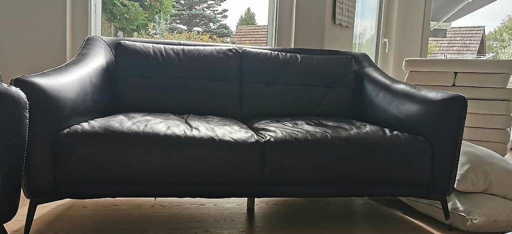 Sofas: Ledersofa – Gebraucht aus Schaffhausen von jas_je90