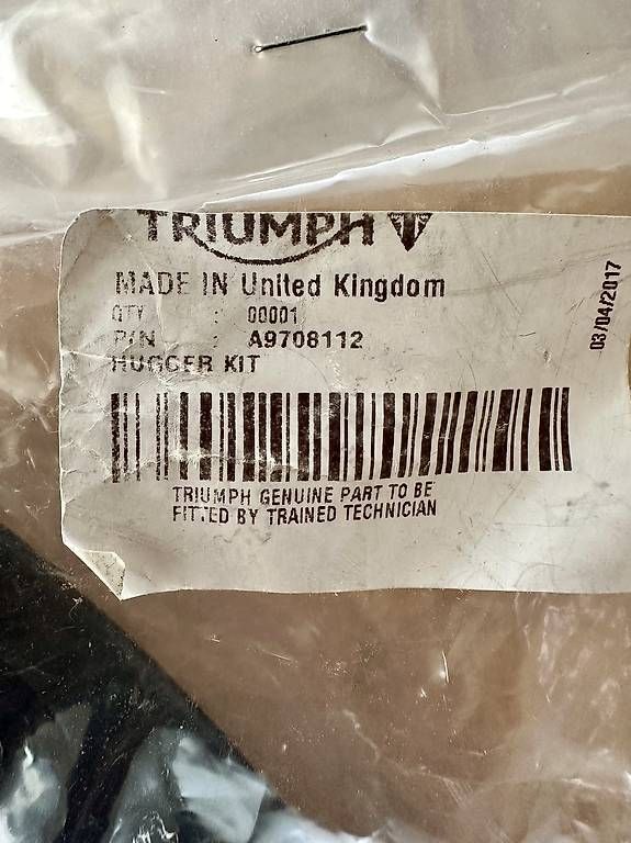 Tutti i ricambio per moto: A9708112 Hugger Kit Genuine Triumph Motorcycle Part – Usato da Flawil venduto da ric_rtq8