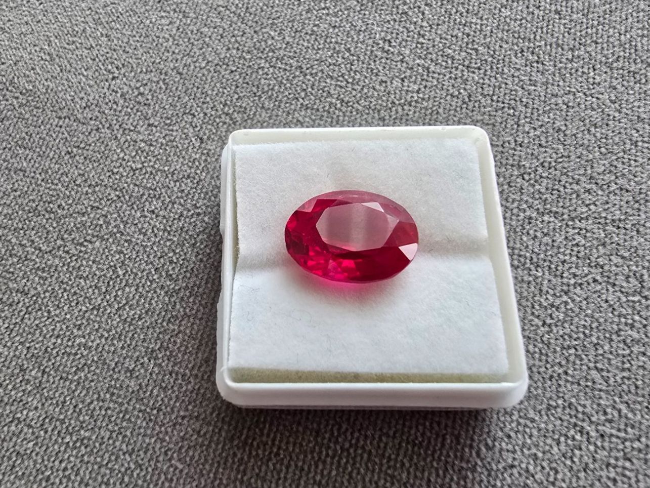 Pietre preziose: Rubin 8,02 CT – Nuovo (secondo la descrizione) da Sargans venduto da Kiness 1