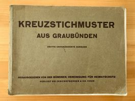 Kreuzstichmuster aus Graubünden