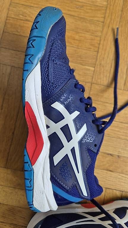 Scarpe per ragazzi: Baskets asics taille 34.5 – Usato da Lausanne venduto da ang_h5kp 2