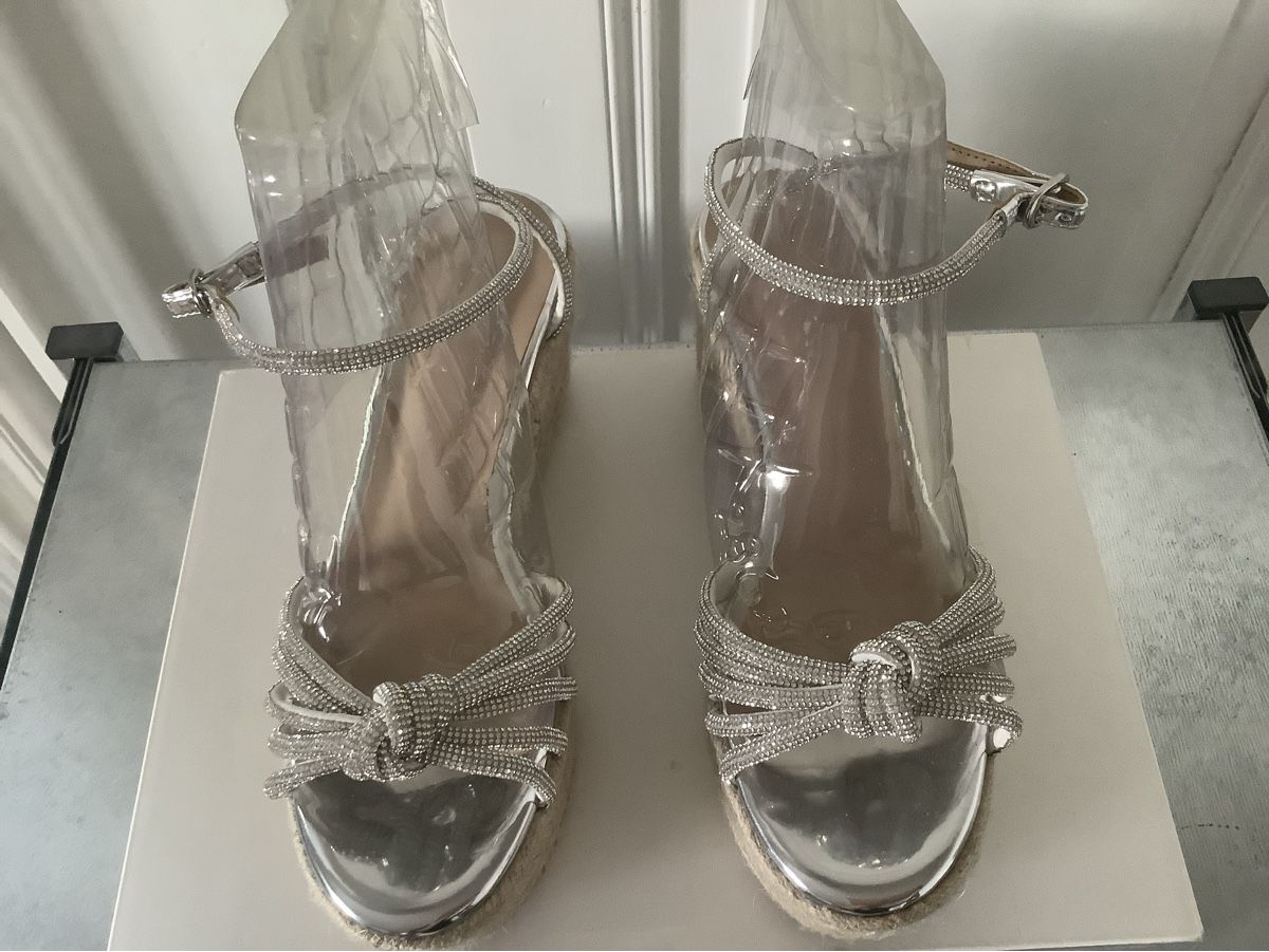 Scarpe da donna: Keilabsatz Sandalen – Nuovo (secondo la descrizione) da schaffhausen venduto da Chiquimiki 1
