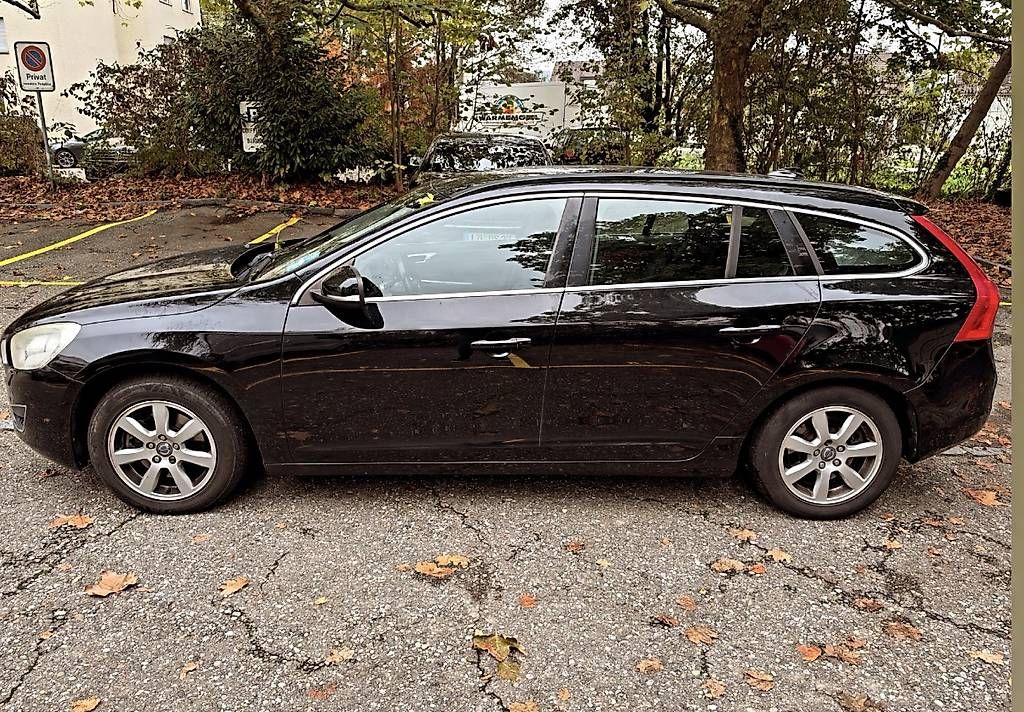 Automobili: VOLVO V60 MFK 2026 – Usato da Pratteln venduto da Alexx-91 1