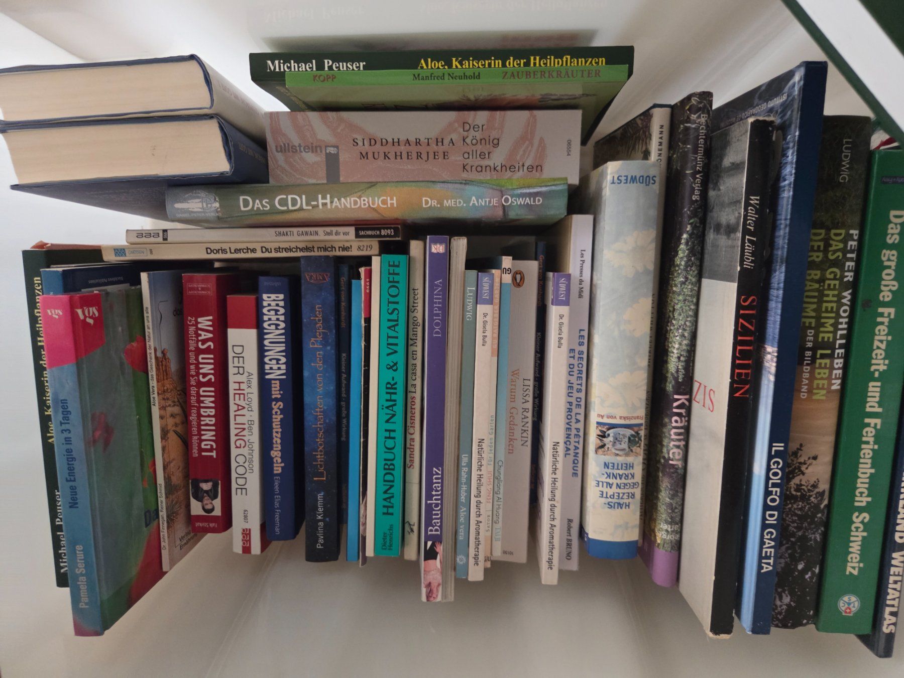 Libri: 1 Kiste voller toller Bücher ab 1.- – Usato da Corgémont venduto da Nadja1000