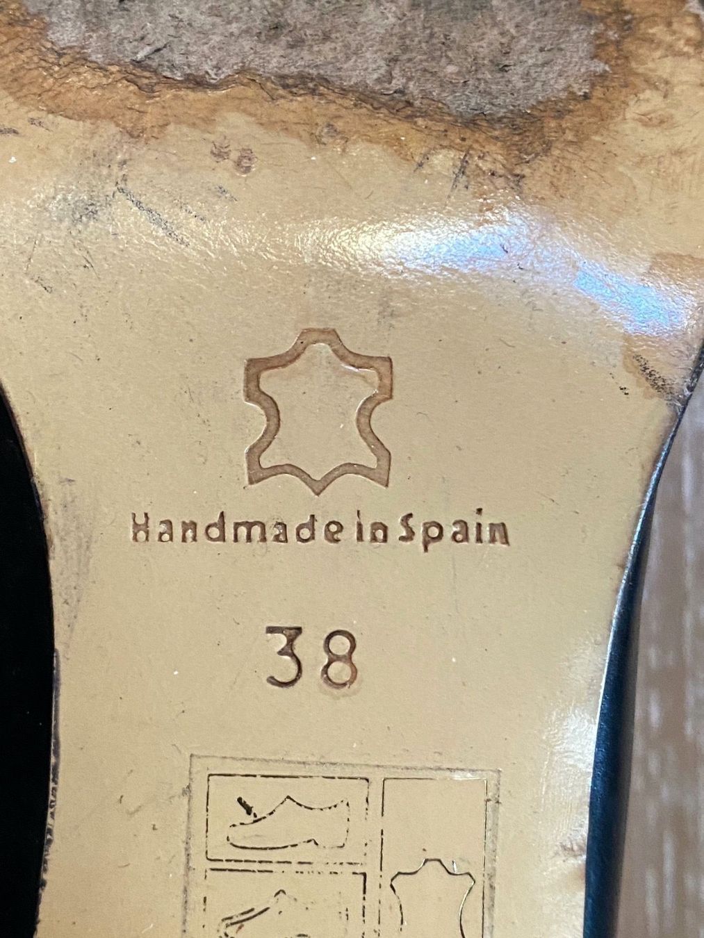 Damenschuhe: Belles chaussures noires. EUR38 – Gebraucht aus Grund b. Gstaad von PlageNeige 6