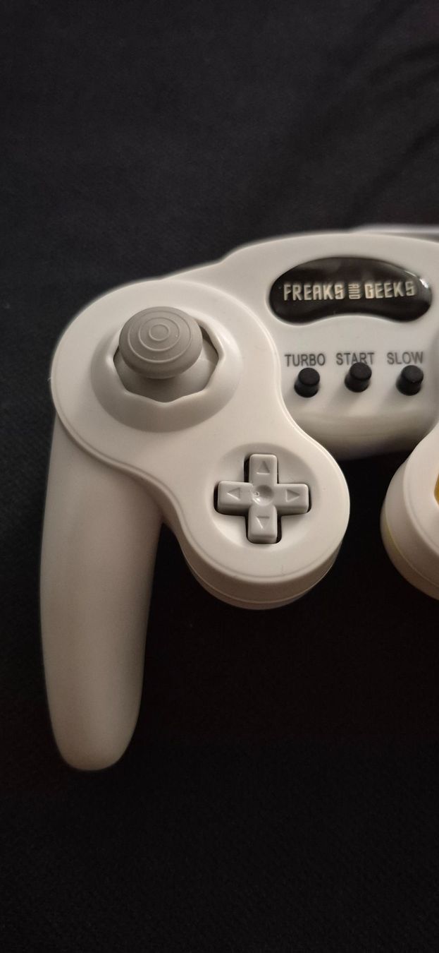 Controller: MANETTE CONTROLLER GAMECUBE FREAKS AND GEEKS RETRO GAMING – Usato da Grand-Lancy venduto da luc111 3