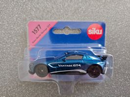 SIKU 1577 Aston Martin Vantage GT4. Neu!