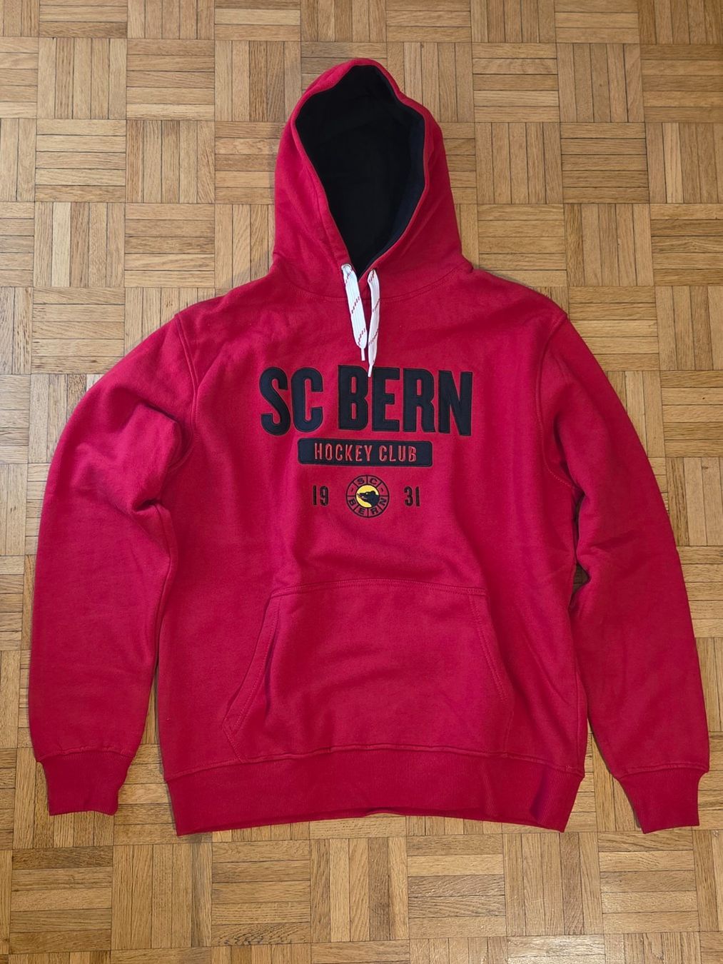Maglioni & Felpe: SC Bern Kapuzenpullover (Official Merchandise) – Usato da Brüttisellen venduto da ruebli-fan13