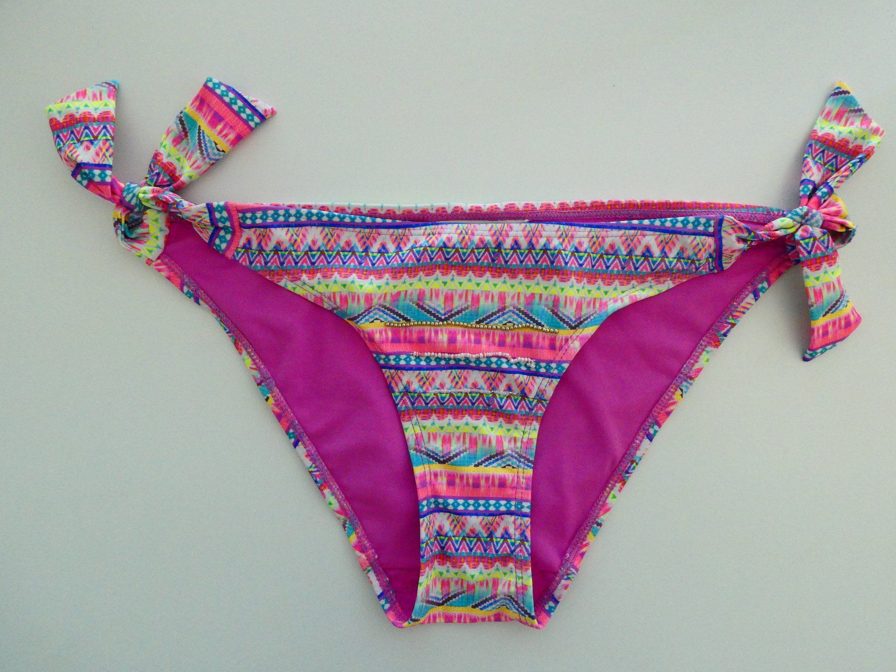 Costumi da bagno & Bikini: Bikini Unterteil bunt, Grösse 36 – Usato da Zürich venduto da Jo-Ma