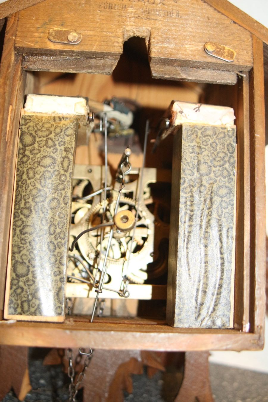 Stand- & Wanduhren: Ältere Wanduhr Kuckucksuhr – Defekt aus Benglen von polli77 6
