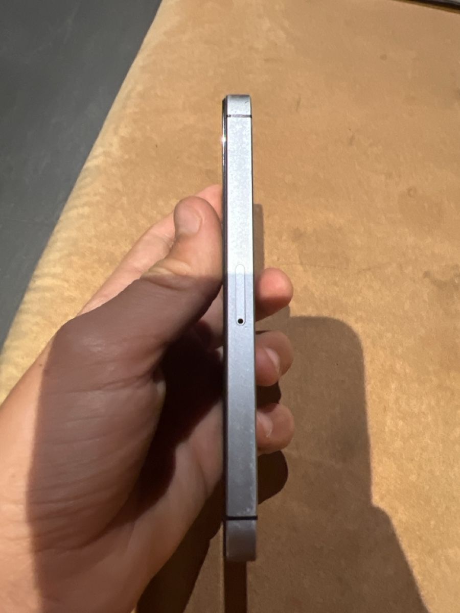 Apple Telefoni cellulari / Smartphones: iPhone SE – Usato da Spiez venduto da Miryam07 4