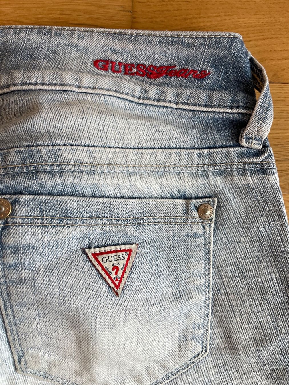 Guess Jeans: Guess jeans 26 size – Usato da Zug venduto da dim_np7l 4