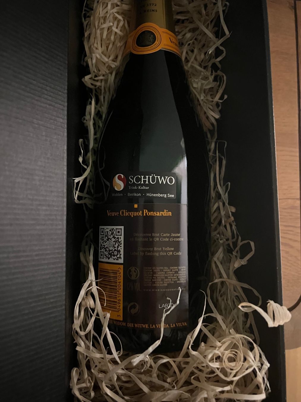 Veuve Clicquot Bevande alcoliche: Champagne Veuve Clicquot Brut Label Giftbox, – Nuovo e nell'imballaggio originale da Ebmatingen venduto da dartim 2