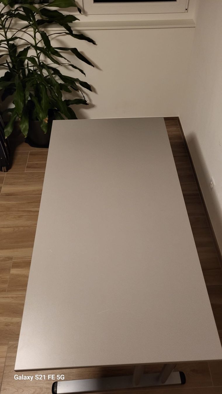 Scrivanie: Bürotisch mit Kommode zu verkaufen – Usato da Affoltern am Albis venduto da Russi66 2