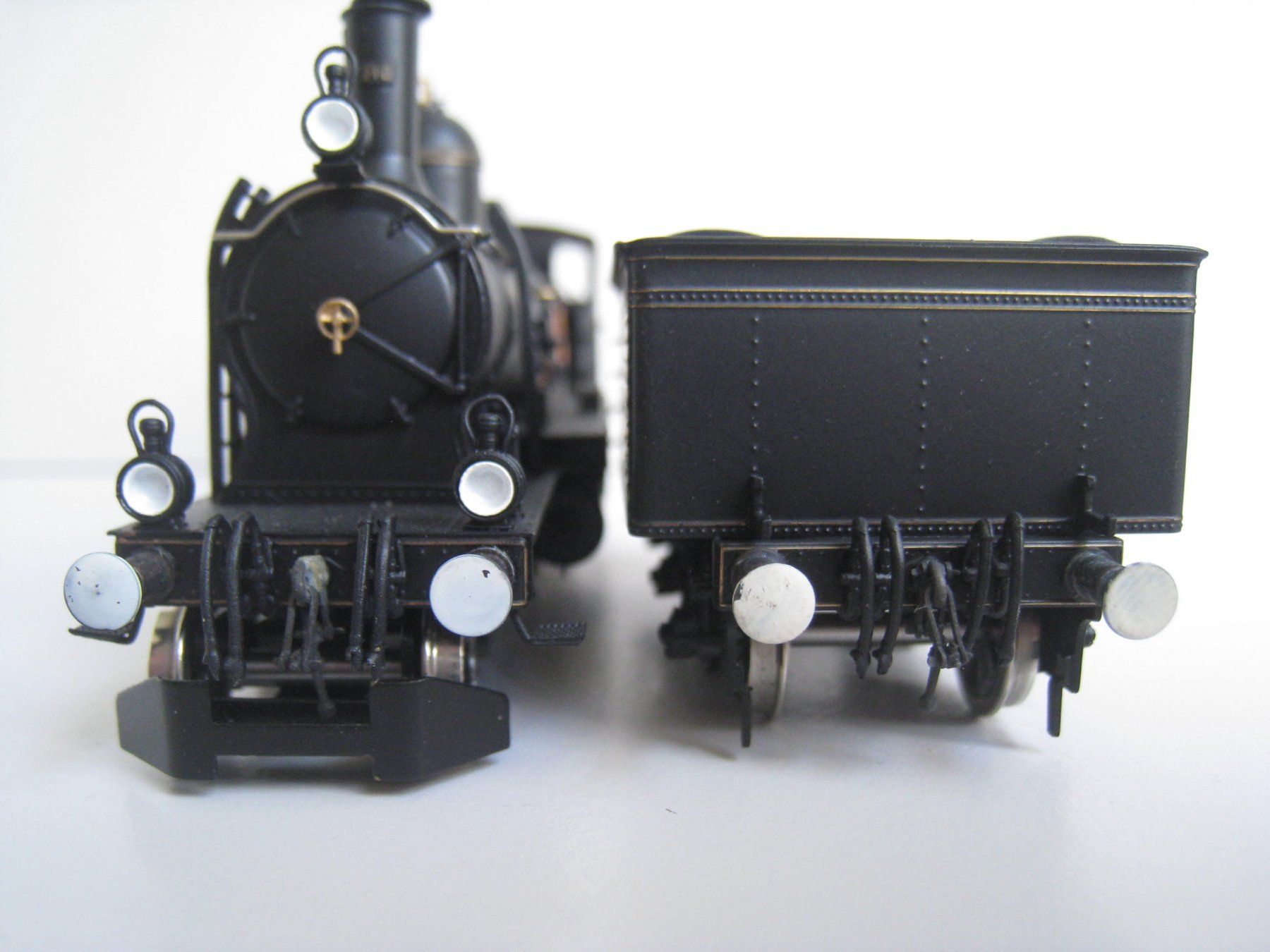 Metropolitan Modellini di ferrovie: Metrop A 3/5 Gotthardbahn-Dampflok Nummer 210,  764 – Usato da Buchs ZH venduto da swiss-train 2