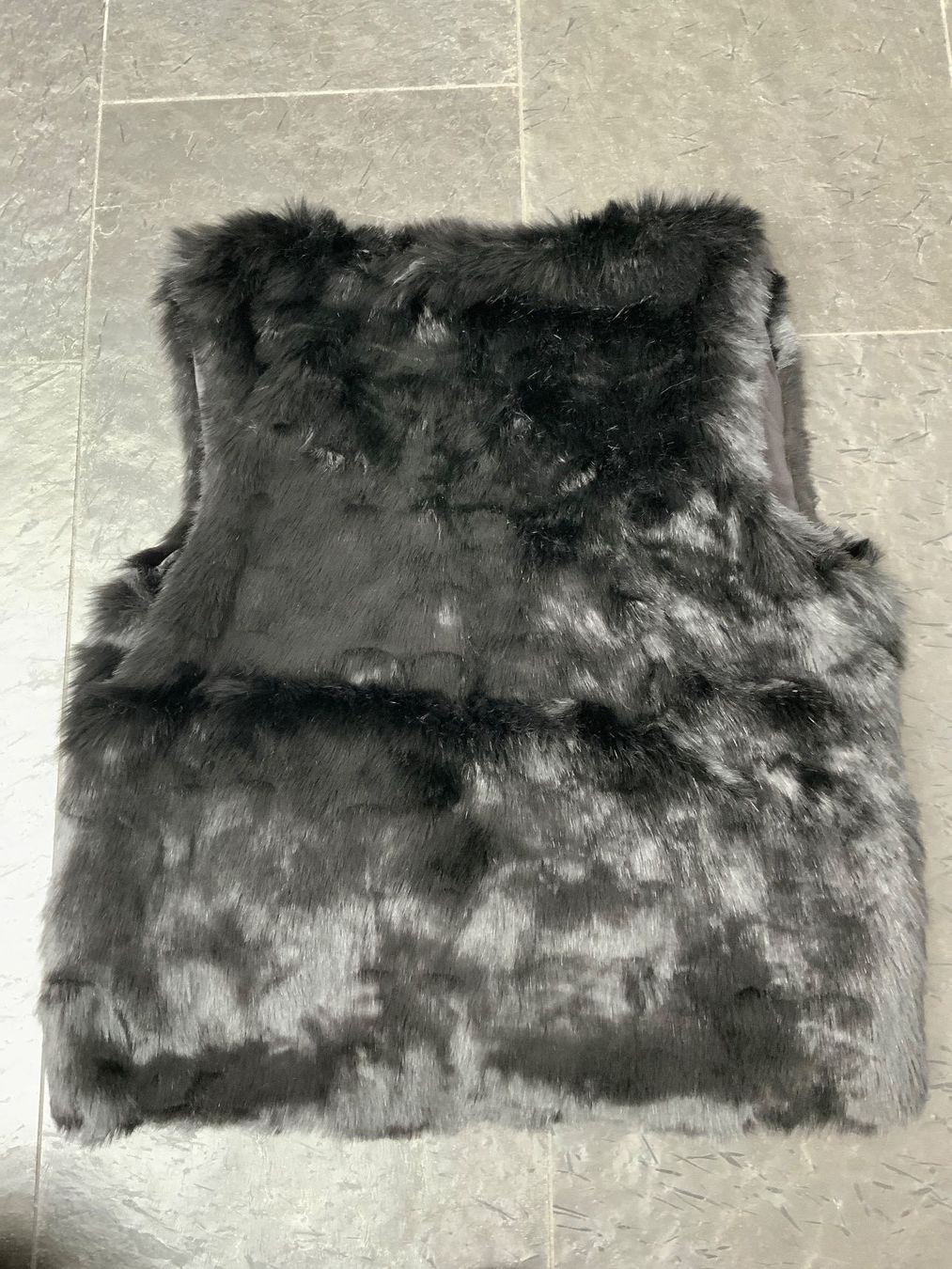 H&M Sonstige Mädchenkleider: FELL-Gilet, Mädchen,  EUR 170 – Gebraucht aus Stäfa von sylla73 2