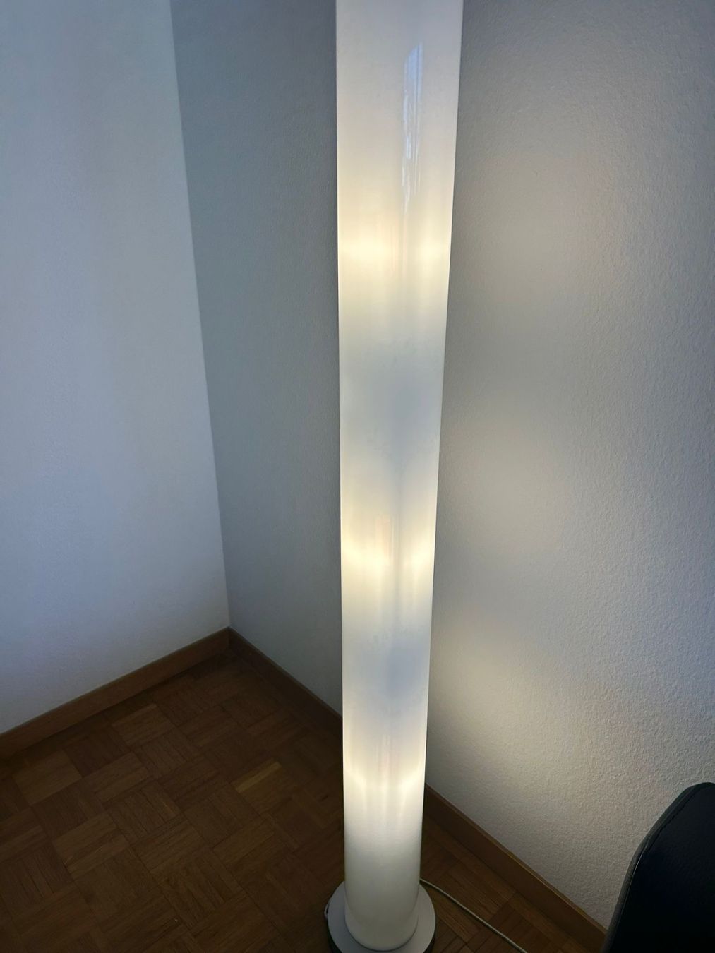 Lampade: Stehlampe 1,65cm – Usato da Au ZH venduto da Hasli3 1