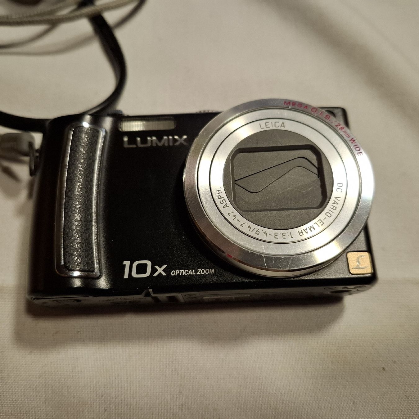 Panasonic Fotocamera: Pansonic DMC-TZ5 mit Zubehör (Getested) – Usato da Nürensdorf venduto da DANG3REUX