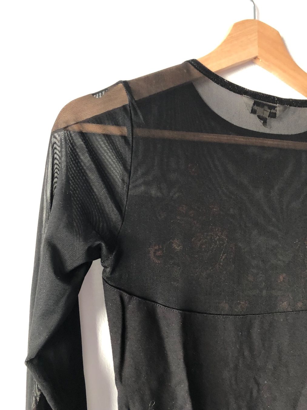 T-shirt: Durchsichtiger Body floral – Usato da Zürich venduto da Kellele 4