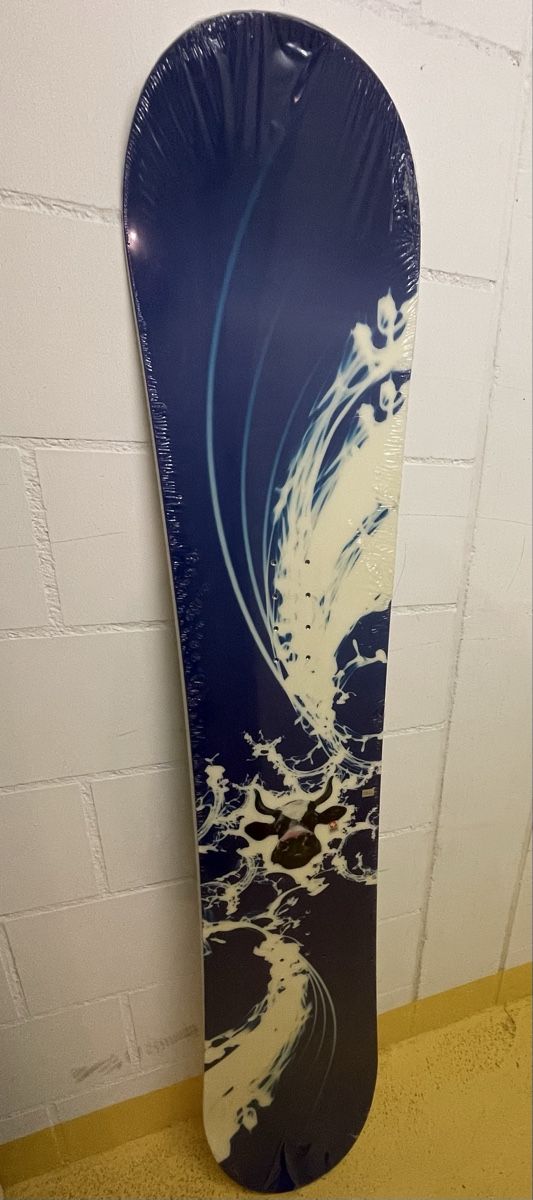 Nidecker Board: Nidecker Snowboard ohne Bindung Kuh  Lovely-Desgin – Nuovo e nell'imballaggio originale da Kehrsatz venduto da bianca69