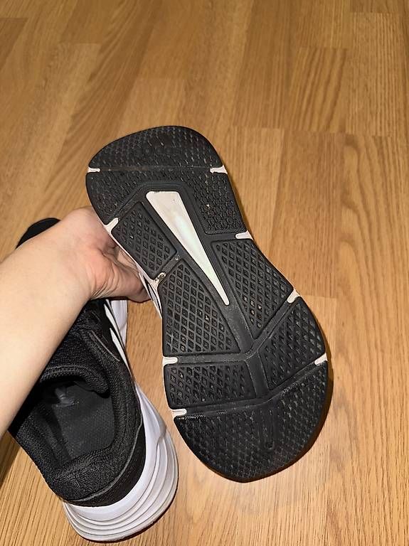Scarpe da uomo: Adidas Galaxy 6 – Nuovo e nell'imballaggio originale da Bern venduto da mar_j88d 4