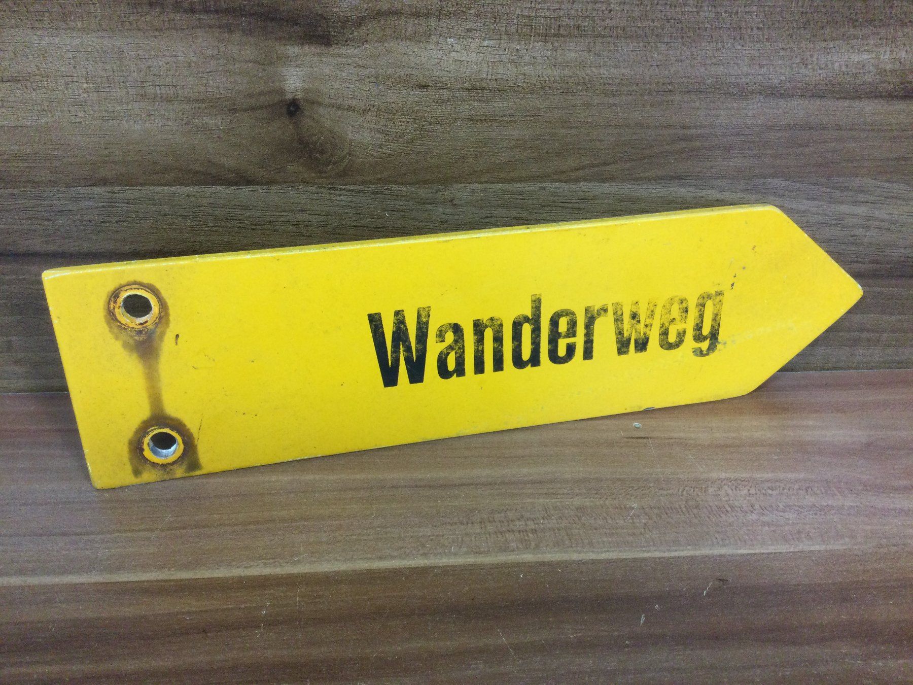 Insegne: Gebrauchtes Wanderwegschild für Geschenk oder Deko – Usato da Wangen SZ venduto da kuriosum12 1