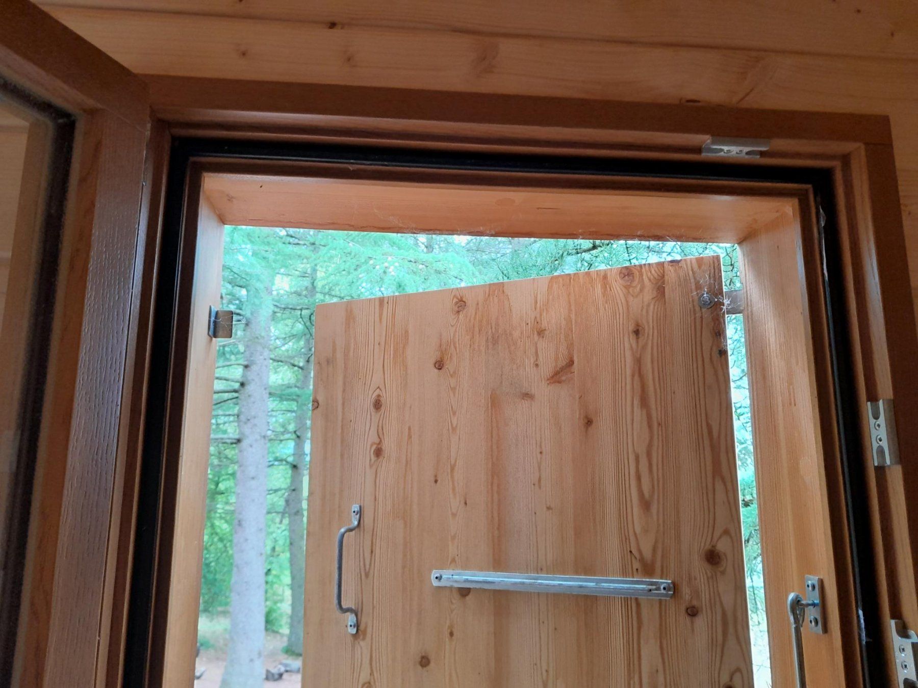 MAGNIFIQUE ROULOTTE en bois – neuve, artisanale (Neuf (Voir description ...