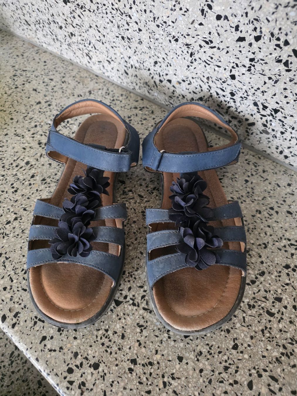 Scarpe per ragazze: Sandalen gr.35 – Usato da Ins venduto da PGD