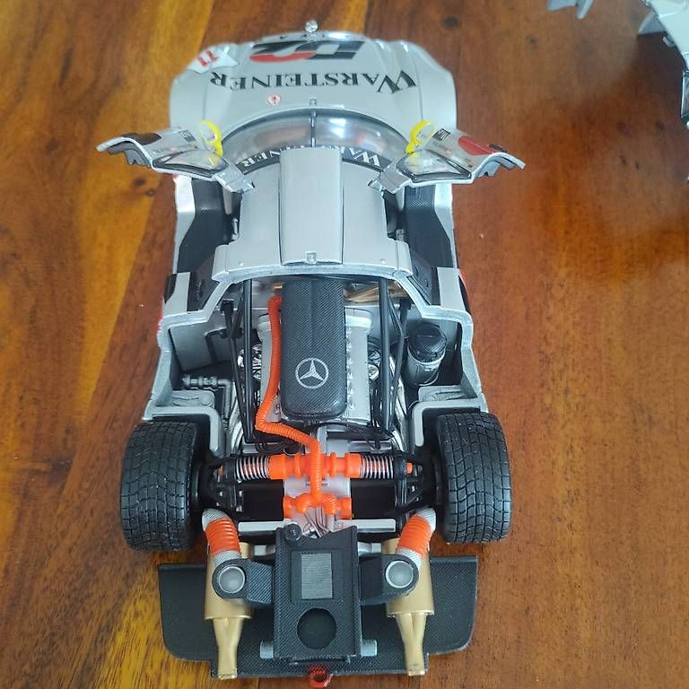 Maisto Modellini d'auto: Mercedes-Benz CLK GTR 1:18 – Usato da Zürich venduto da Orkageta 3