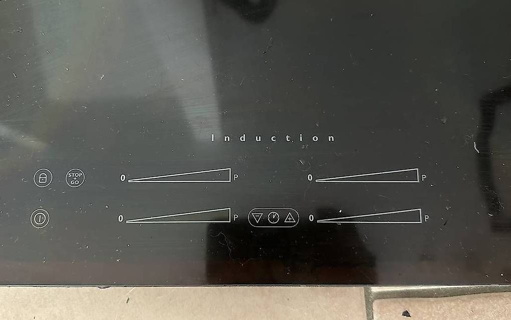 Electrolux Cuisinières: Electrolux Induktionskochfeld – D'occasion à Genestrerio par Demis27 1