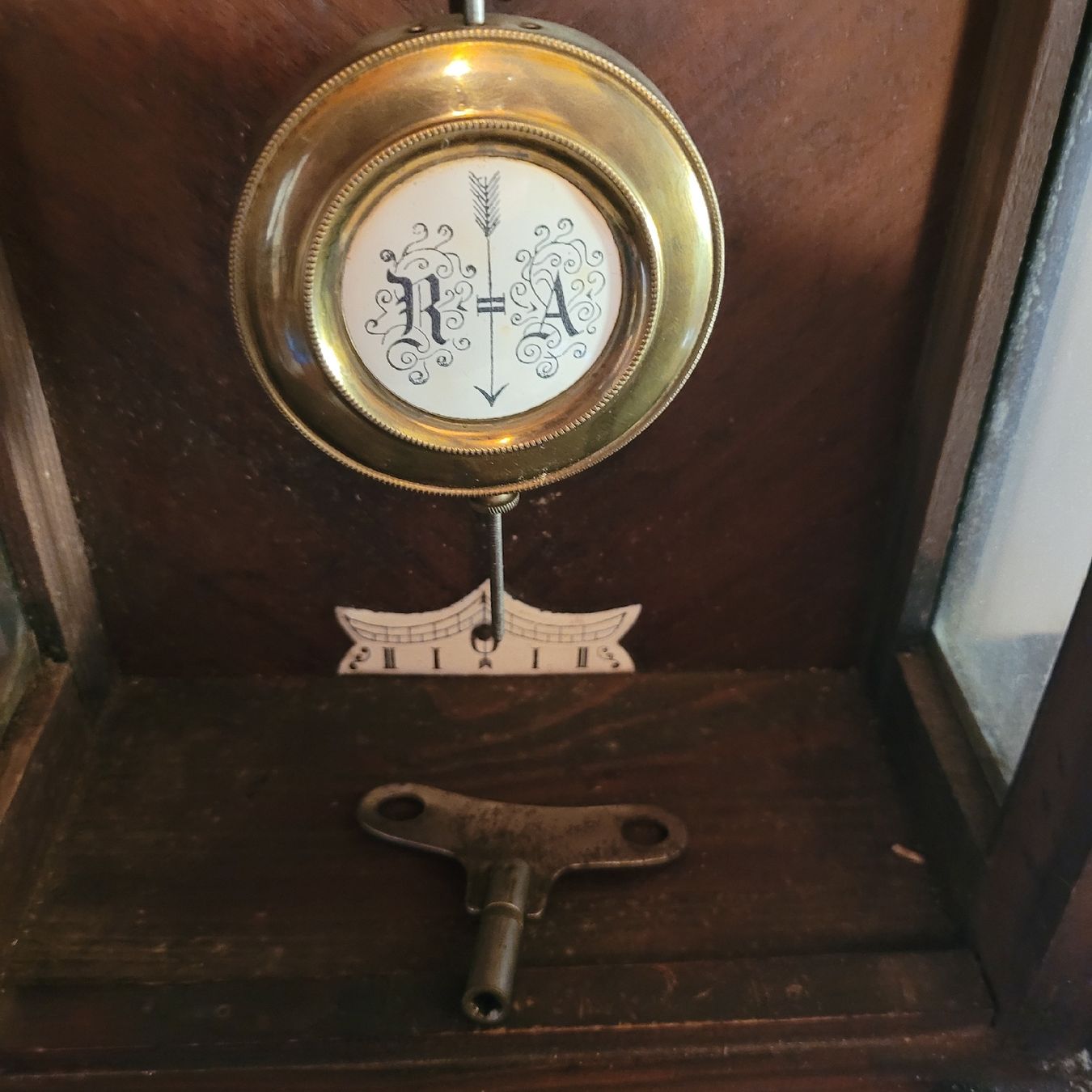 Orologi da terra & Orologi da parete: Ancienne pendule avec carillon – Usato da Rocourt venduto da PapyCH 1