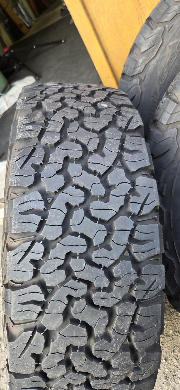 Pneus & Roues: VW T5/T6 Offroad Räder – D'occasion à Alpnachstad par blackfly_ 5
