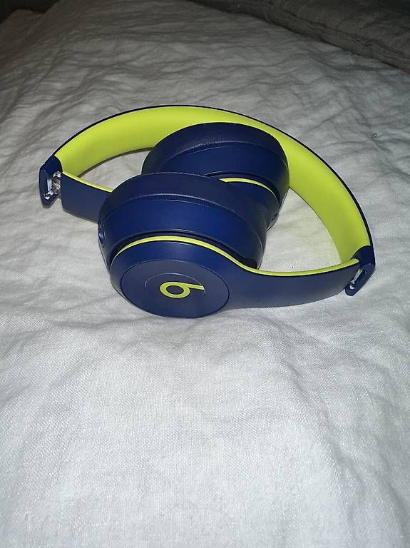 Cuffie: casque beats solo3 – Usato da La Chaux-de-Fonds venduto da lol_2typ 1