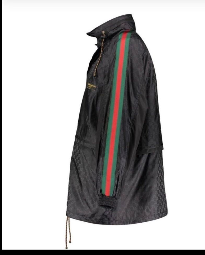 Gucci Giacche: GUCCI Nylonjacke mit GG Jacquard – Nuovo (secondo la descrizione) da Winterthur venduto da su_4assd 2