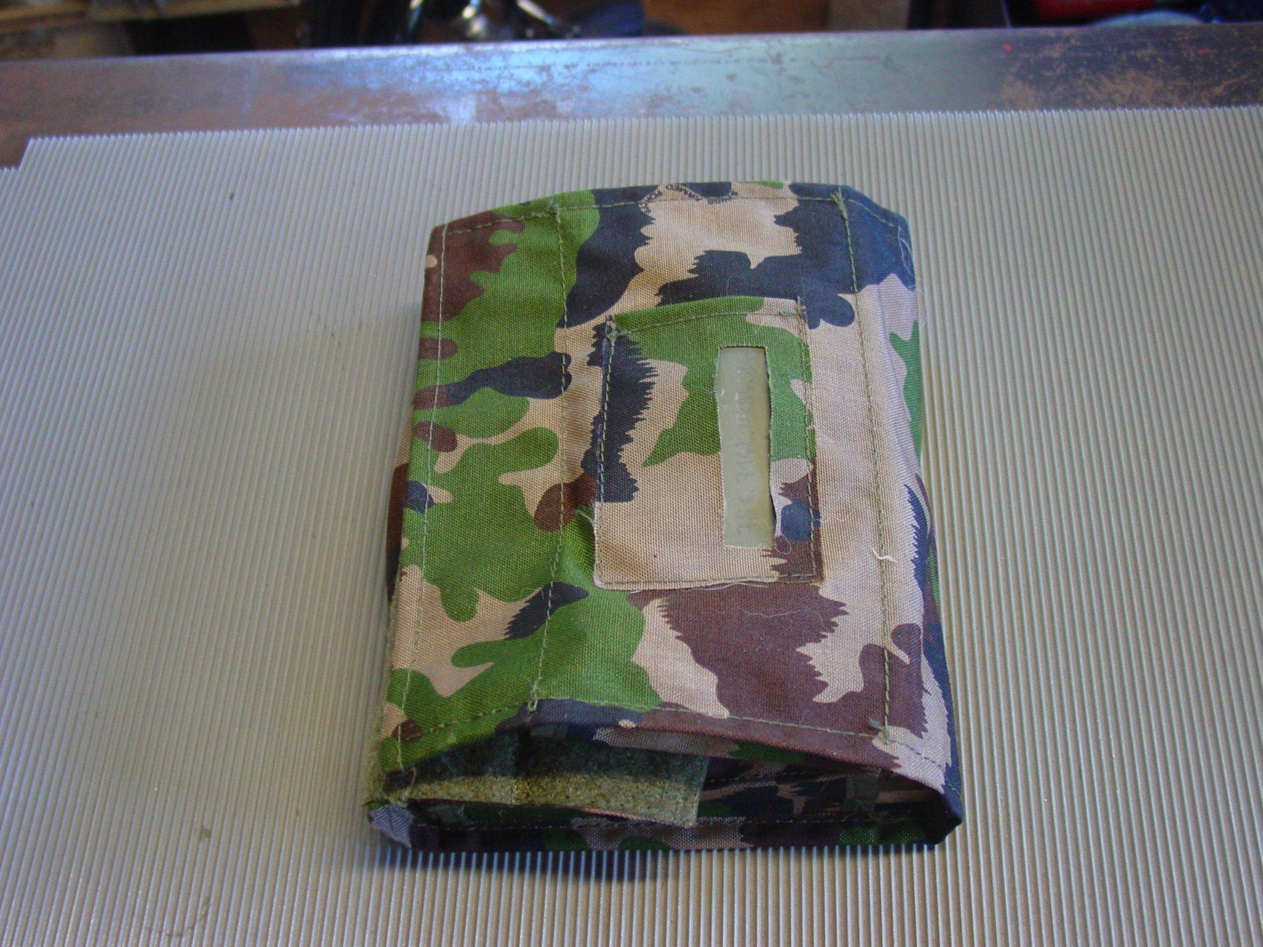 Schweizer Armee Uniformi: Mannsputzeug 90 tarn Militär – Usato da Ursenbach venduto da rekruten-shop 1