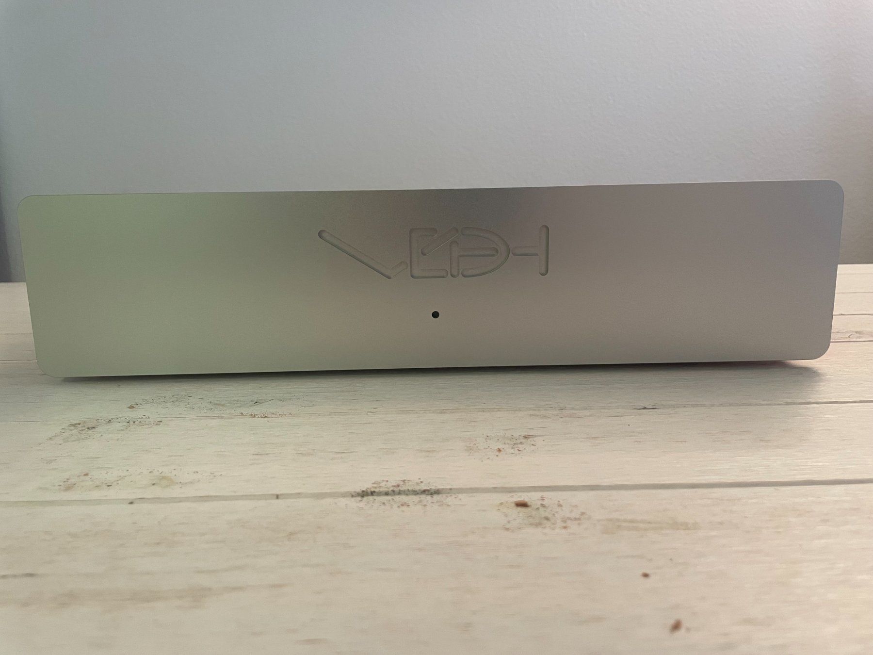Altro Materiale elettrico: Van den Hul Black Hole Top Hi-Fi Netzfilter – Usato da Luzern venduto da wnif