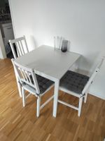 Neuwertiger Tisch und 3 Stühle 🎉👌