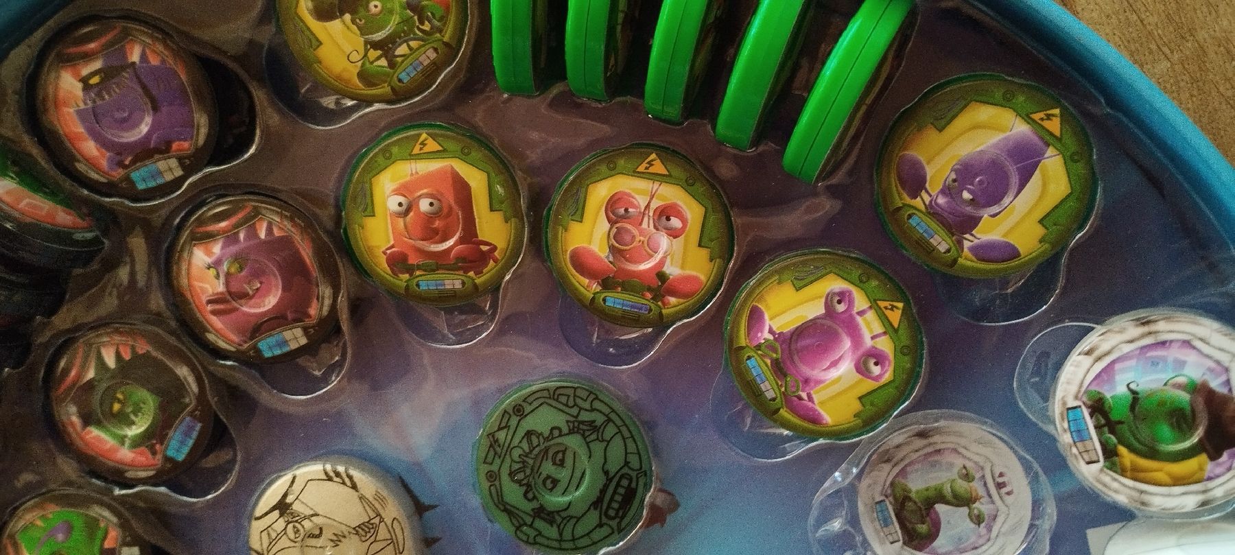 Migros Giochi: Kinder Captain Mania Migros  – Usato da Mörel venduto da MJoaoCosta 7