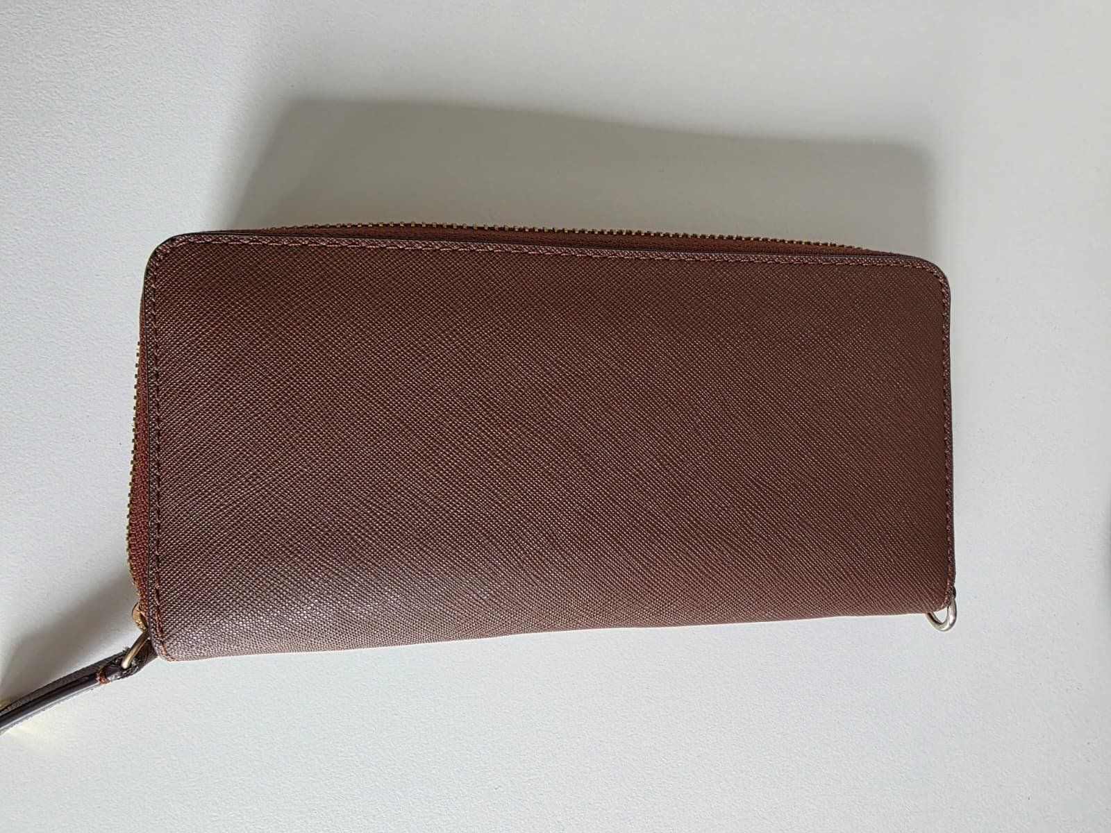 Calvin Klein Portamonete: Braun Calvin Klein Portemonnaie – Usato da Münchenbuchsee venduto da penny9 2