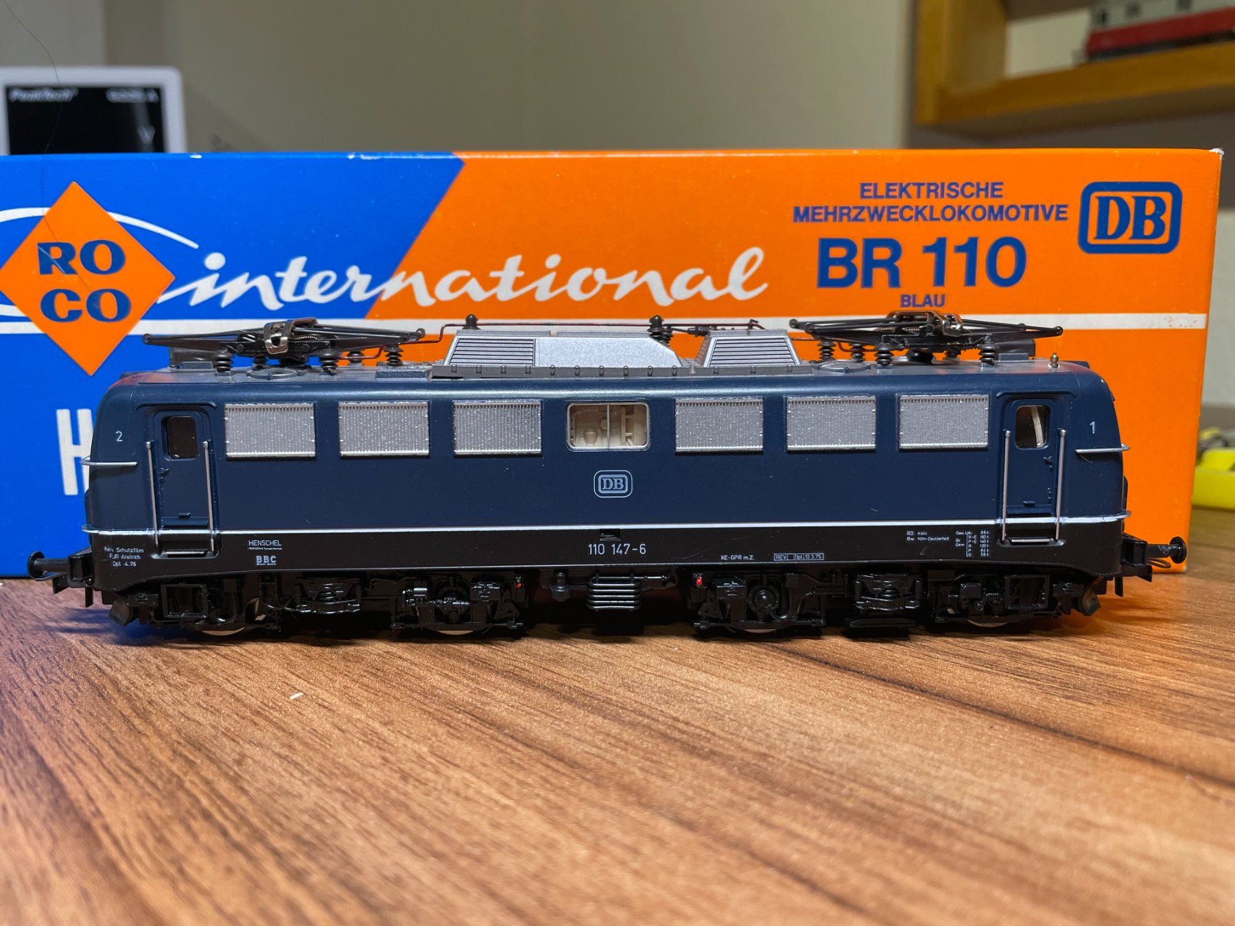 Roco Modelleisenbahnen: Roco BR 110 in DC analog – Gebraucht aus Villmergen von Mfritz
