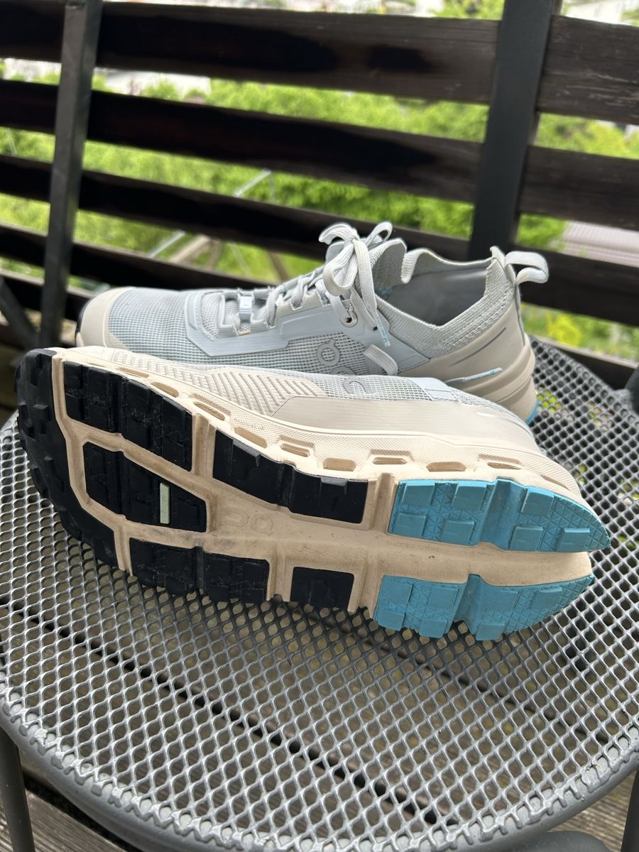 On Scarpe da donna: On Sneaker, Gr. 42, hellblau/ beige – Usato da Unterkulm venduto da Chipsi0709 2