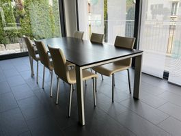 Hochwertige Esszimmergruppe von der Firma Sitzplatz