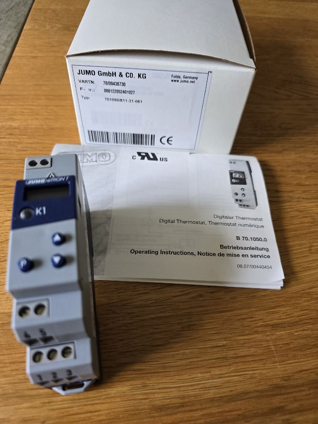 Messen: JUMO eTRON T Digitaler Temperaturregler – Neu und originalverpackt aus Uster von DuVaekkedeMig 1